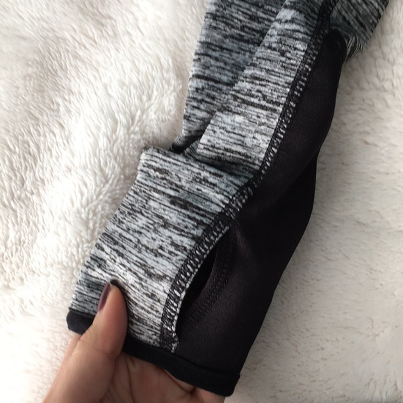 Black and gray half zip athletic running exercise jacket - Picture 3 of 5